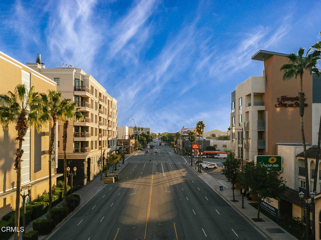 Active for sale at Glendale, CA, Glendale, CA CA and 3 baths