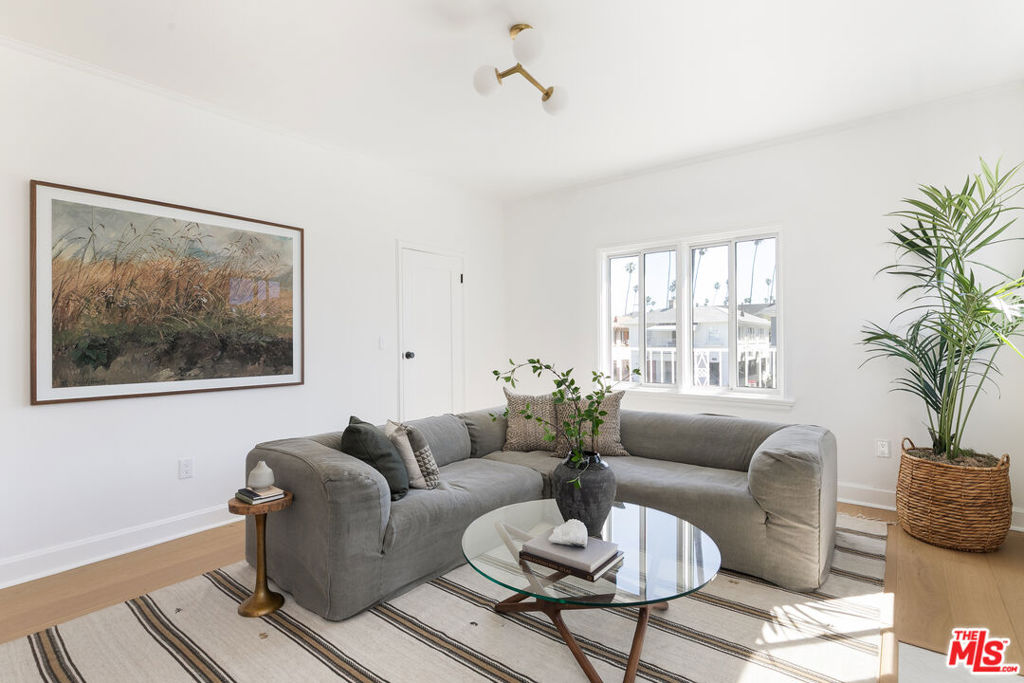 Residential for sale at 1221 5th Avenue 4, Los Angeles CA featuring 2 beds and 2 baths