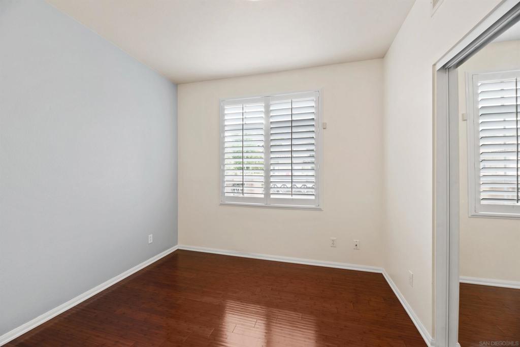 Residential Lease for rent at 12488 Heatherton Ct 51, San Diego, San Diego County CA featuring 2 beds and 2 baths