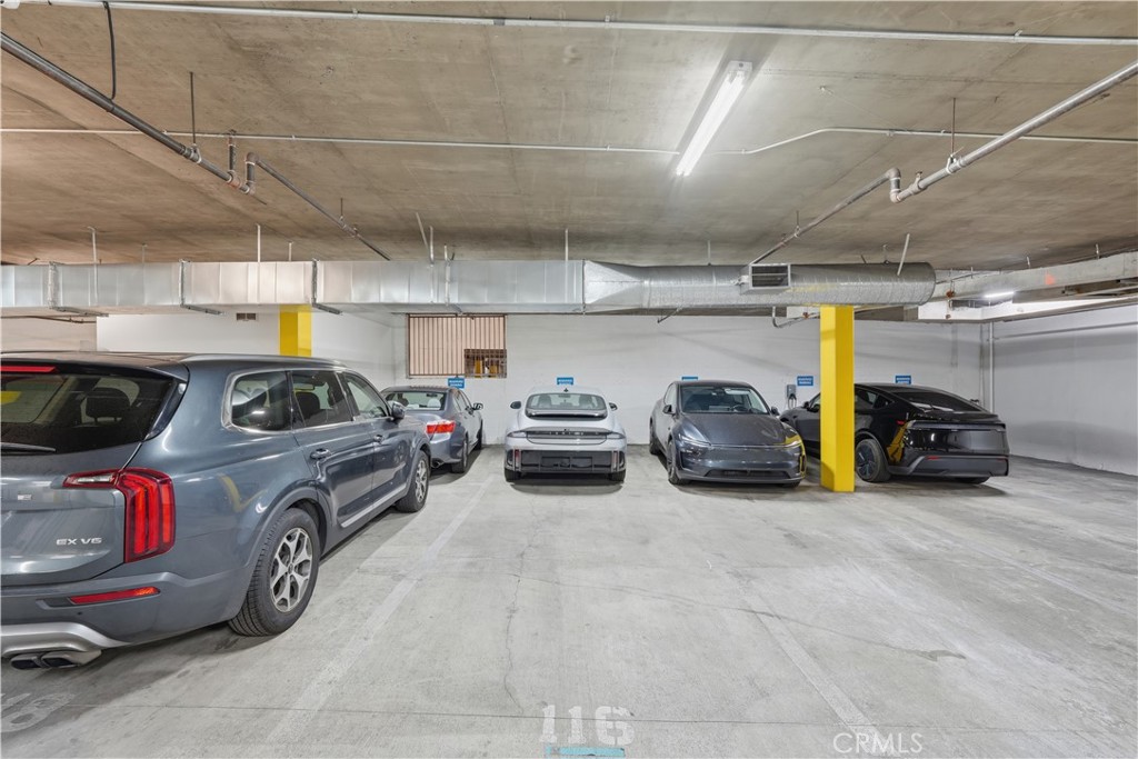 Residential for sale at 917 S New Hampshire 301, Los Angeles CA featuring 2 beds and 2 baths