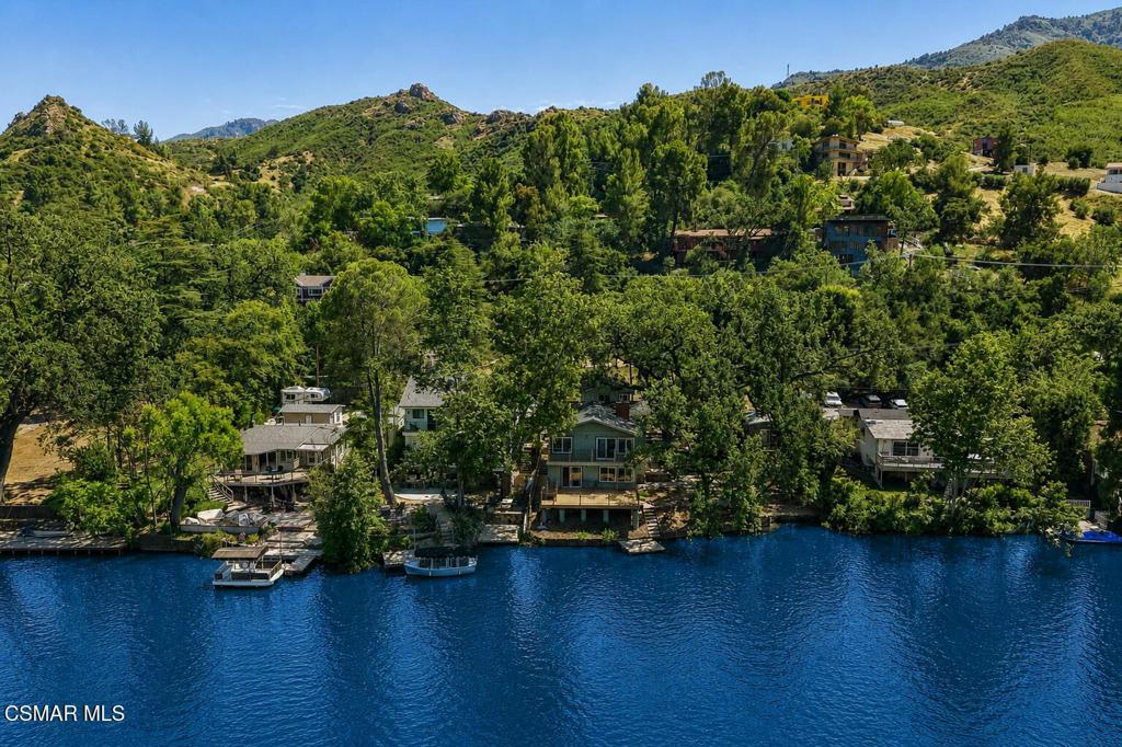 Residential Lease for rent at 29311 Lakeshore Drive, Agoura Hills CA featuring 5 beds and 2 baths