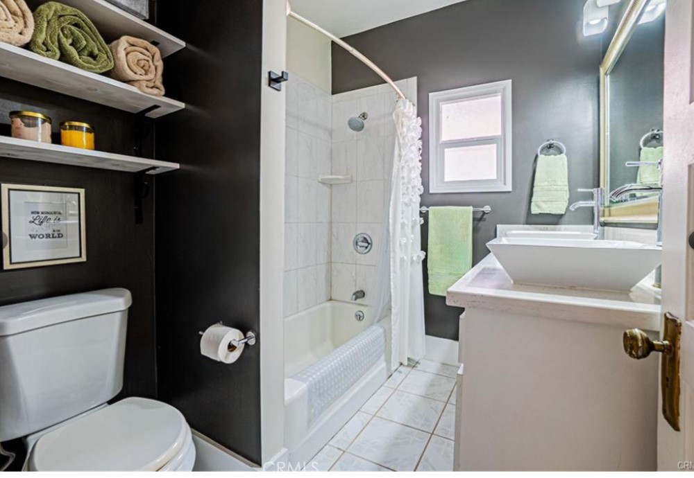 Duplex for sale at 1610 N 36th N, Los Angeles, CA featuring 5 beds and 3 baths