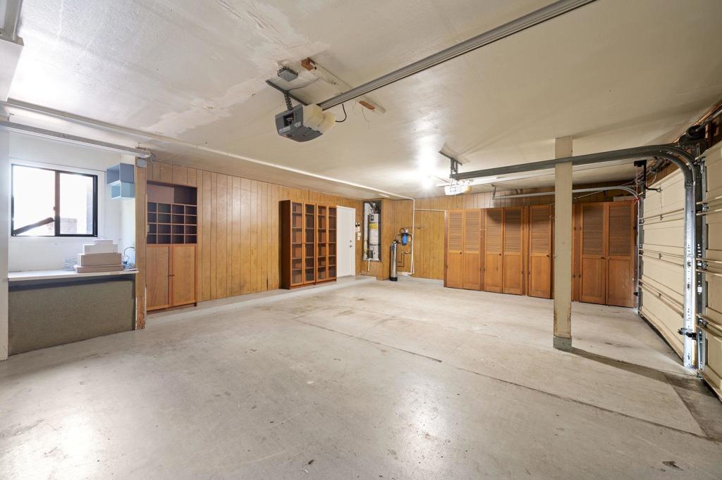 Residential Lease for rent at 2847 Via Posada, La Jolla, San Diego County CA featuring 4 beds and 3 baths