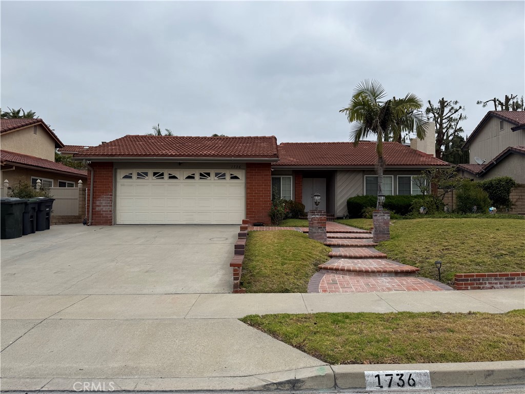 Residential Lease for rent at 1736 Kingham, Fullerton CA featuring 3 beds and 2 baths