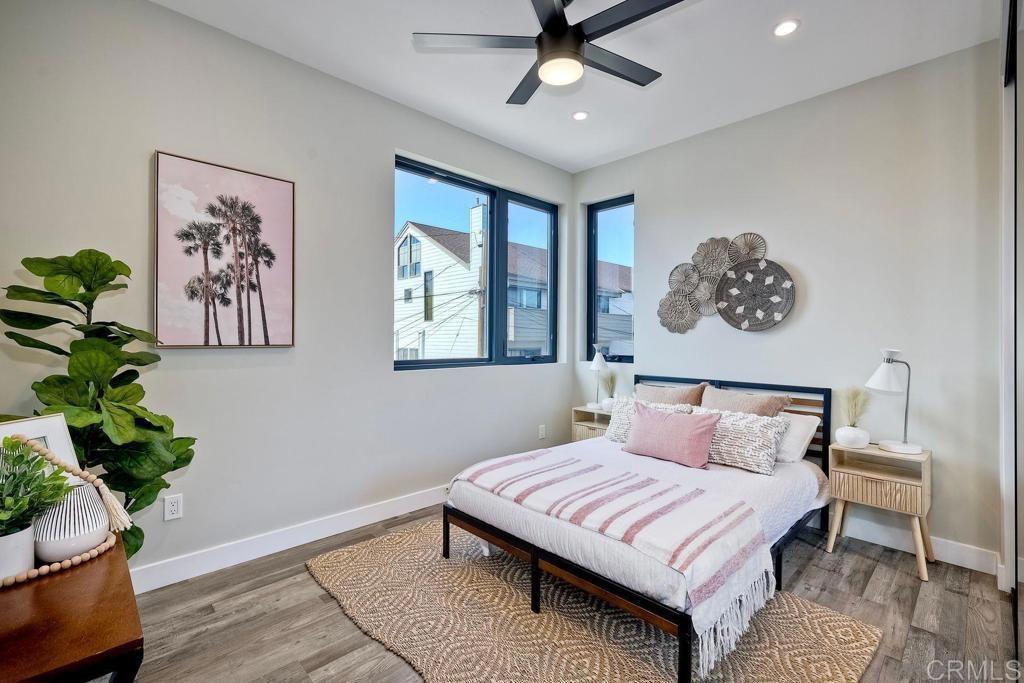 Residential Lease for rent at 124 Donax, San Diego, San Diego County CA featuring 3 beds and 3 baths