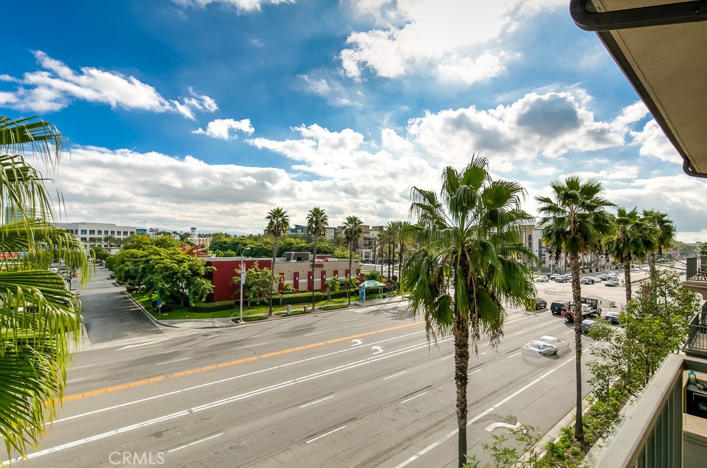 Residential Lease for rent at 1801 E Katella, Anaheim CA featuring 2 beds and 2 baths
