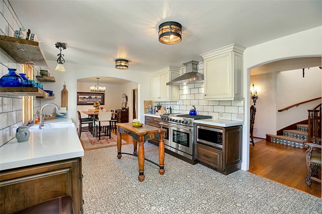 Residential Lease for rent at 31462 El Camino Real, San Juan Capistrano CA featuring 5 beds and 3 baths