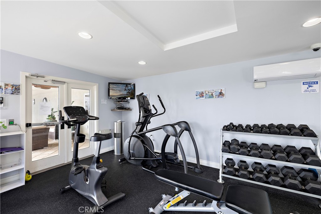 Residential Lease for rent at 110 Blue Lagoon, Laguna Beach CA featuring 2 beds and 3 baths