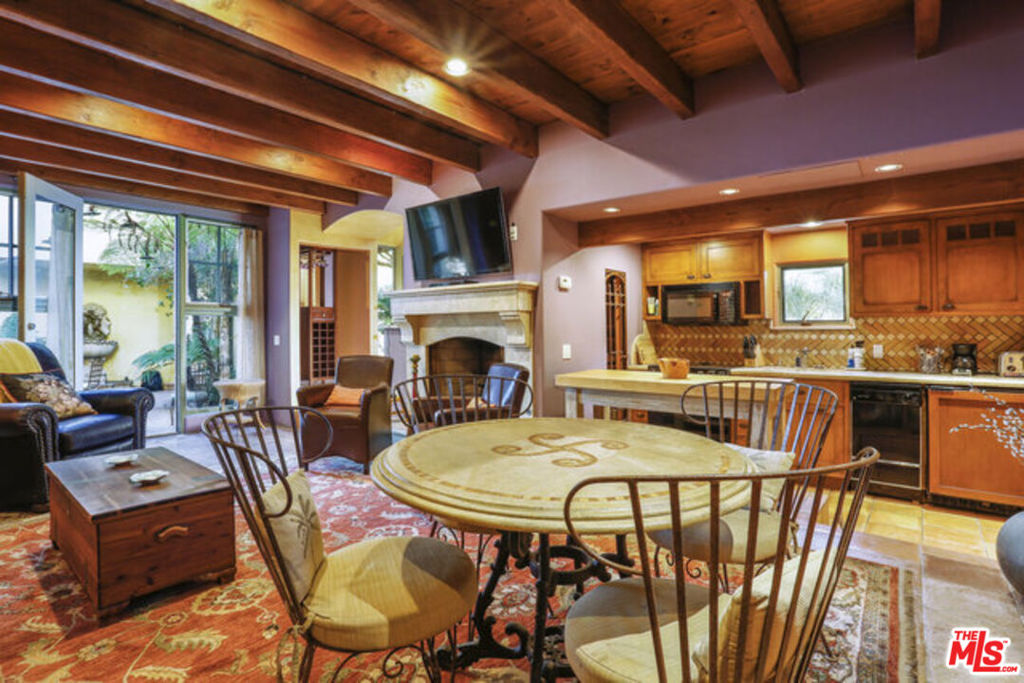 Residential Lease for rent at 7107 Birdview Avenue, Malibu CA featuring 7 beds and 7 baths