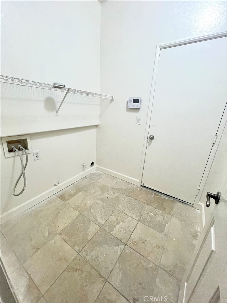 Residential Lease for rent at 11739 Galewood, Adelanto CA featuring 3 beds and 2 baths