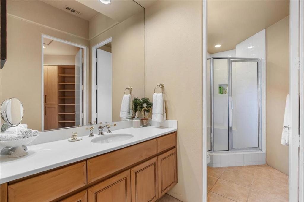 Residential Lease for rent at , La Quinta, Riverside County CA featuring 3 beds and 4 baths