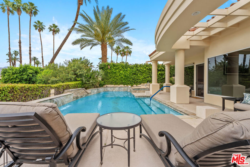 Residential Lease for rent at 75653 Camino De Paco, Indian Wells CA featuring 4 beds and 5 baths