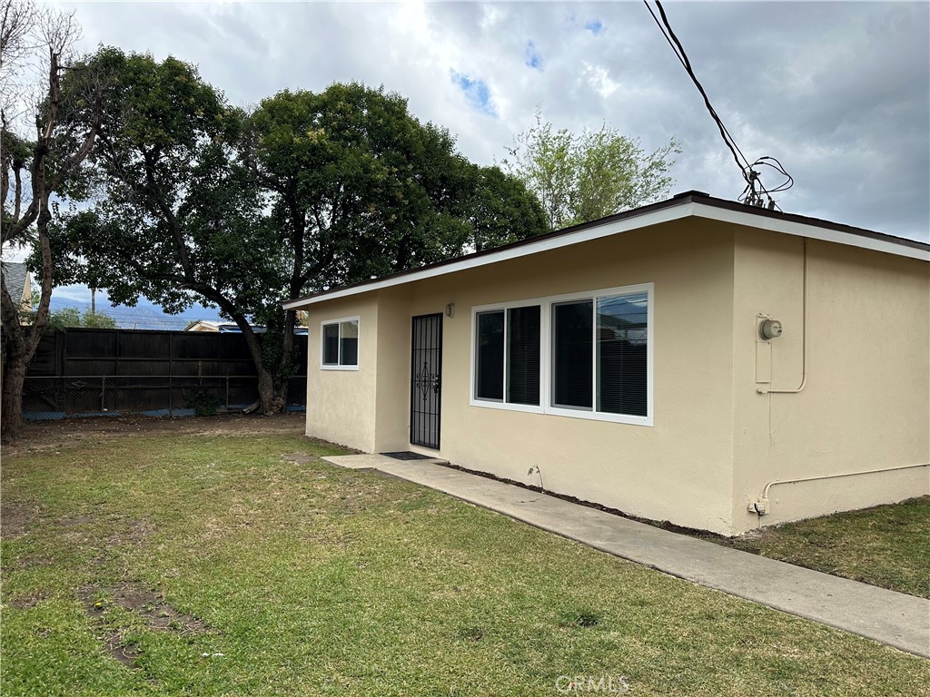 Residential Lease for rent at 4930 N Vincent Avenue, Covina CA featuring 2 beds and 1 bath