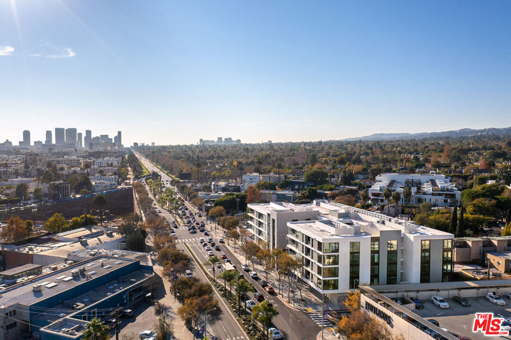 Residential Lease for rent at 9001 Santa Monica Boulevard 402, West Hollywood CA featuring 3 beds and 4 baths