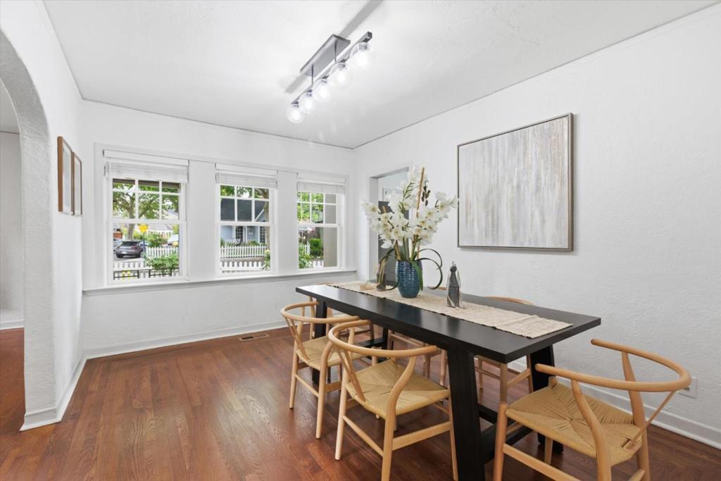 Residential for sale at 1055 Newhall Street, San Jose CA featuring 3 beds and 1 bath