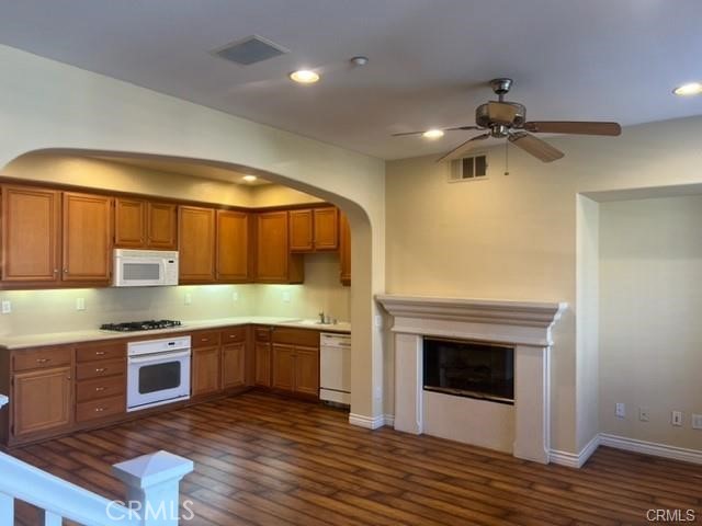 Residential Lease for rent at 149 Topaz, Irvine CA featuring 2 beds and 3 baths