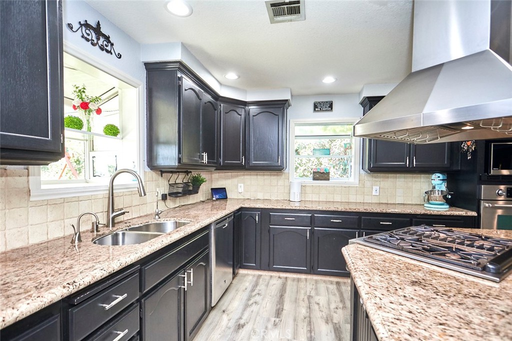 Residential Lease for rent at 3931 Atlantic, Highland CA featuring 4 beds and 3 baths