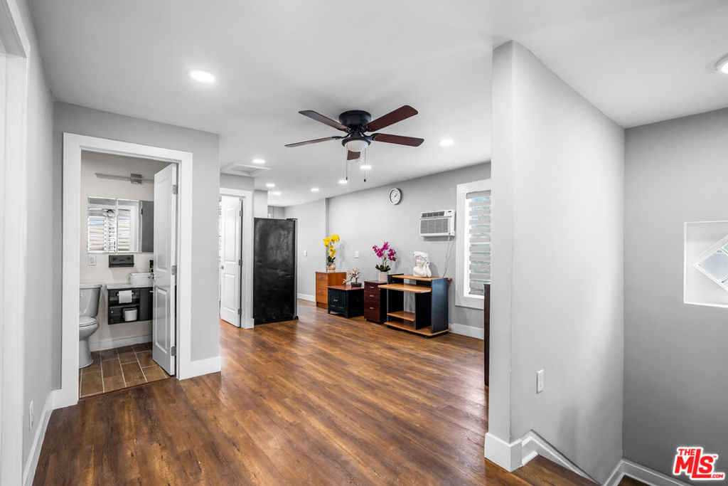 Single Family Residence for sale at 1132 E 27th Street, Los Angeles, CA featuring 6 beds and 5 baths