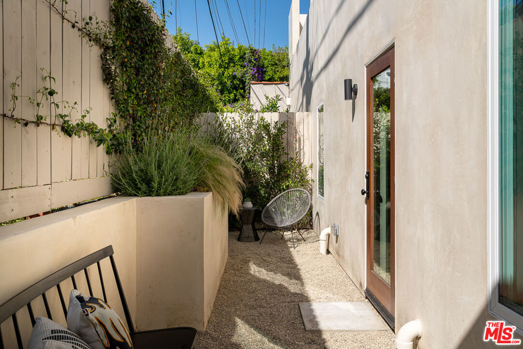 Residential for sale at 931 S Sycamore Avenue, Los Angeles CA featuring 3 beds and 3 baths