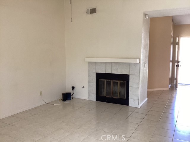 Residential Lease for rent at 3522 W Avenue J2, Lancaster, Los Angeles County, CA featuring 3 beds and 2 baths