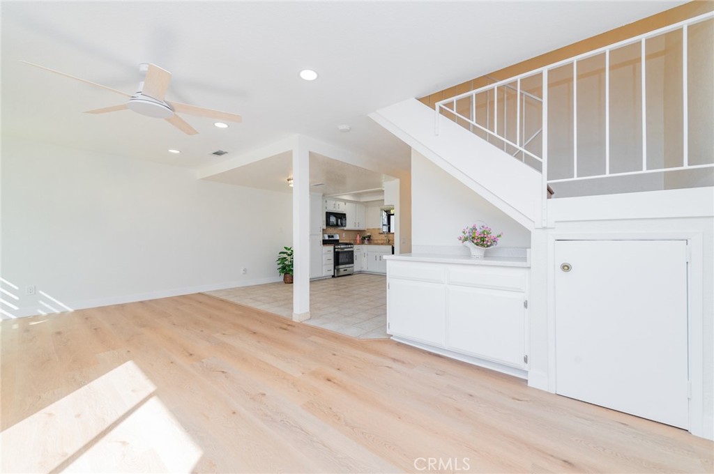 Residential Lease for rent at 5212 Berkshire Way, Montclair CA featuring 2 beds and 3 baths