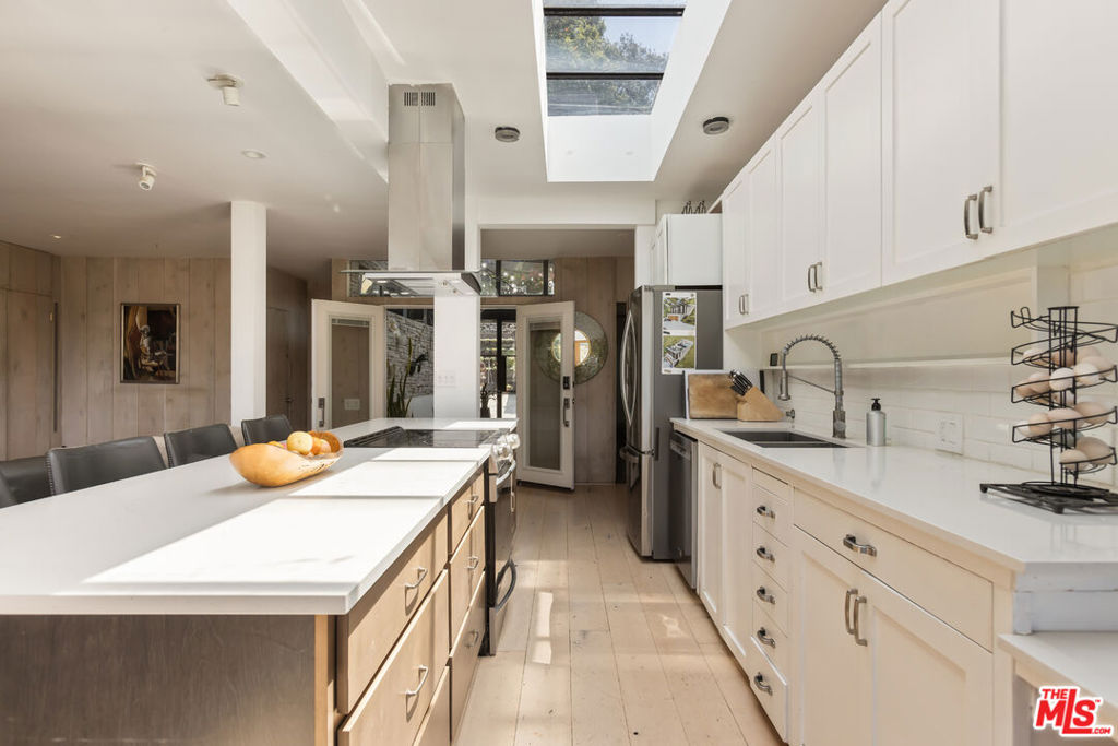 Residential for sale at 454 Stassi Lane, Santa Monica CA featuring 3 beds and 3 baths