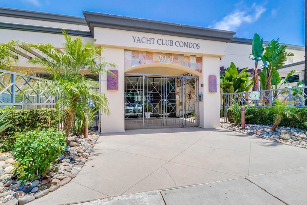 Residential Lease for rent at 1021 Scott Street 219, San Diego, San Diego County CA featuring 1 bed and 1 bath