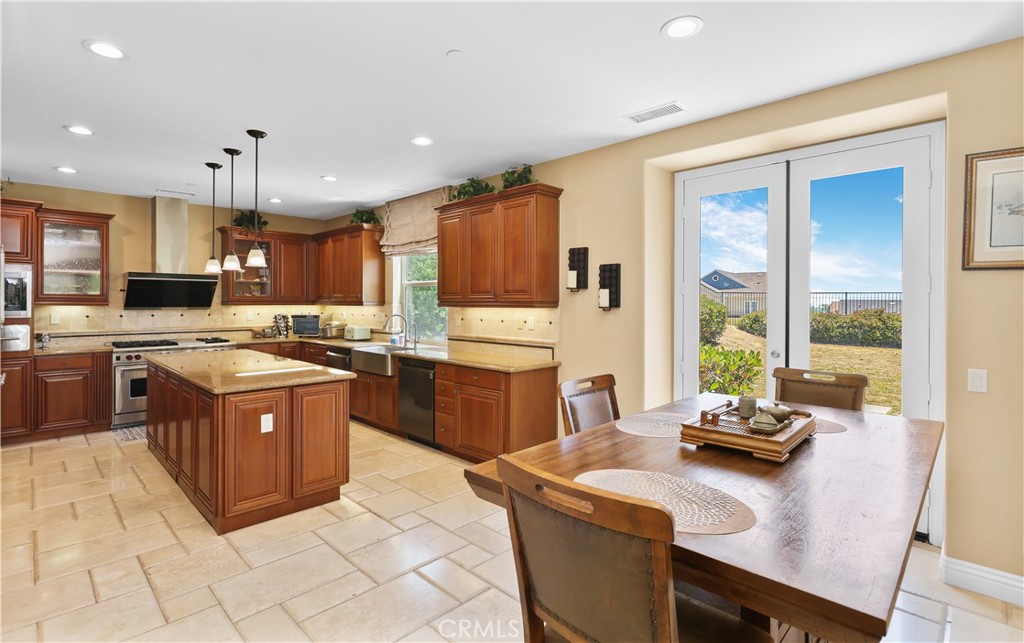 Residential Lease for rent at 26482 Via La Jolla, San Juan Capistrano CA featuring 5 beds and 5 baths