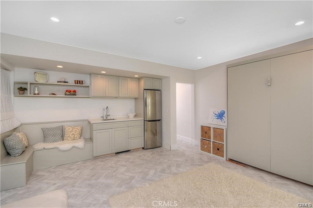 Residential Lease for rent at 2324 S Coast B1, Laguna Beach CA and 1 bath