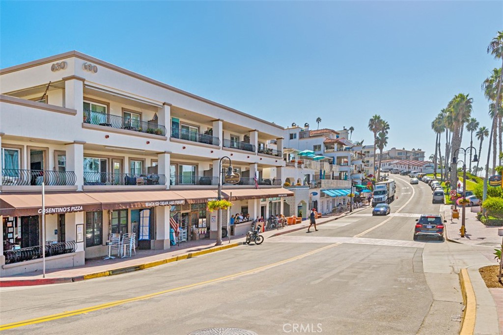 Residential Lease for rent at 1509 Avenida De La Estrella, San Clemente CA featuring 3 beds and 2 baths