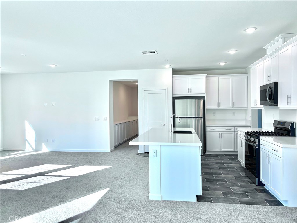 Residential Lease for rent at 109 Lugo Lane, Mission Viejo CA featuring 3 beds and 2 baths