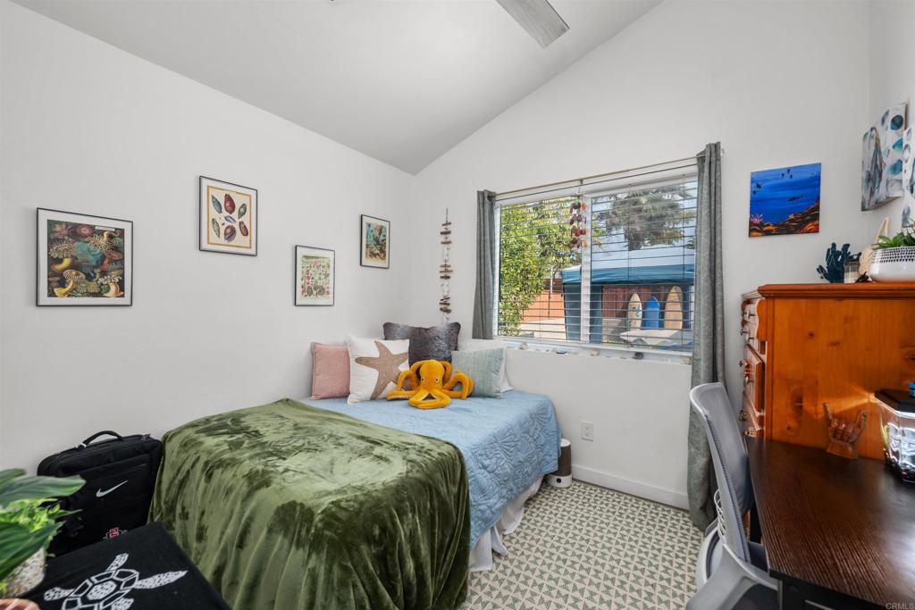 Residential Lease for rent at 5371 Saxon Street, San Diego CA featuring 3 beds and 1 bath