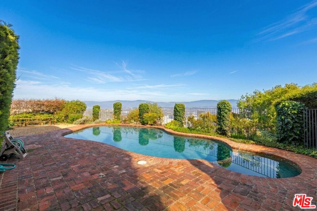Residential for sale at 7815 Mulholland Drive, Los Angeles CA featuring 4 beds and 3 baths