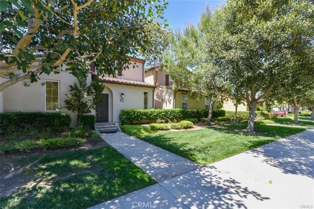 Residential Lease for rent at 55 Hallmark, Irvine CA featuring 4 beds and 3 baths