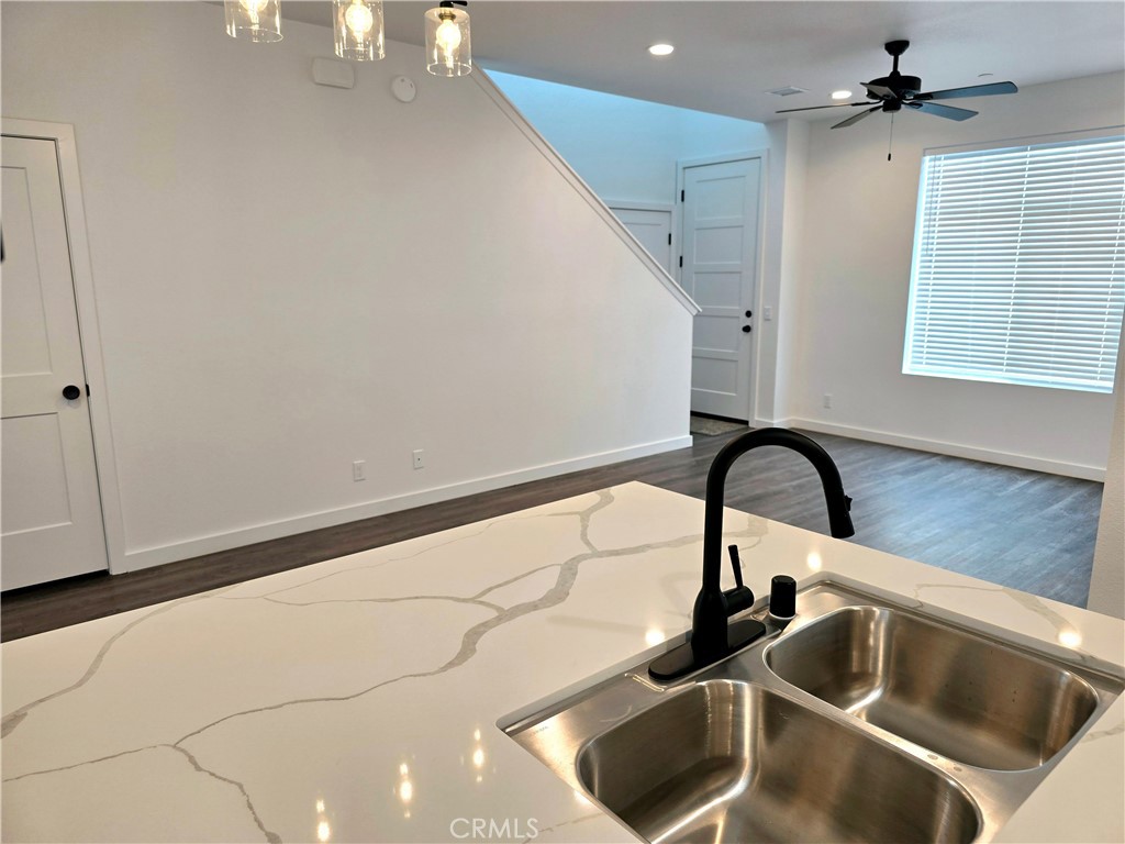 Residential Lease for rent at 5967 Bagley Avenue 4, 29 Palms CA featuring 1 bed and 1 bath