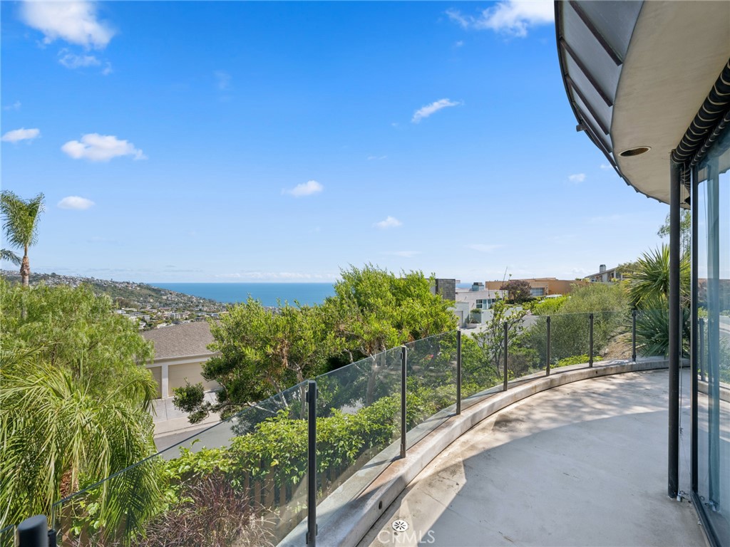 Residential Lease for rent at 1445 Bounty Way, Laguna Beach CA featuring 4 beds and 5 baths