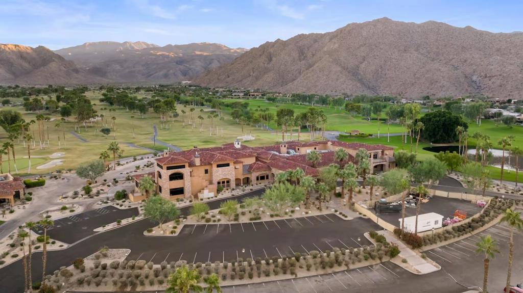 Residential Lease for rent at 48825 Mescal Lane, Palm Desert CA featuring 2 beds and 2 baths
