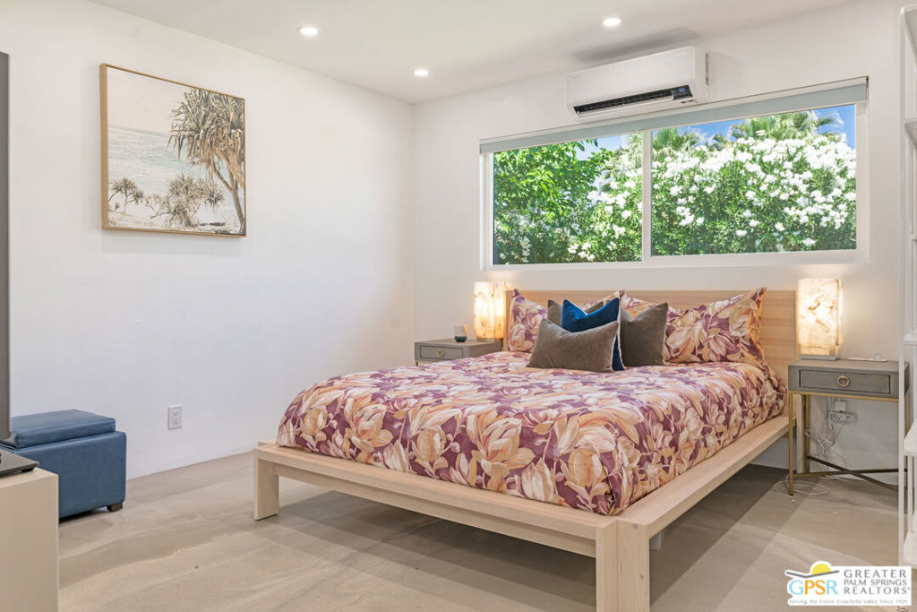 Residential Lease for rent at 1405 E Tachevah Drive, Palm Springs CA featuring 3 beds and 4 baths