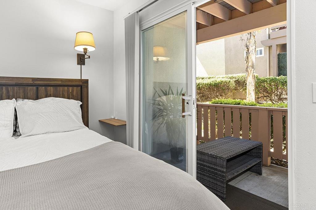 Residential Lease for rent at 6113 Paseo Granito, Carlsbad, San Diego County CA featuring 3 beds and 2 baths