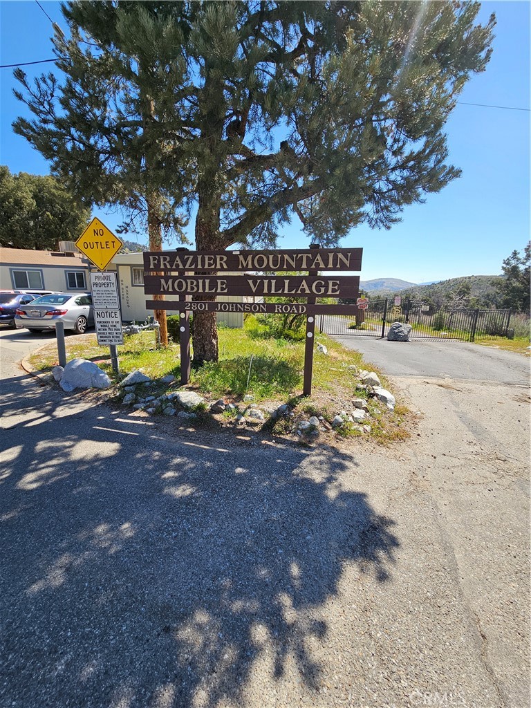 Residential Lease for rent at 2801 Road Johnson Rd 17, Frazier Park, Kern CA featuring 2 beds and 1 bath