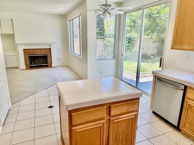 Residential Lease for rent at 4926 ALMONDWOOD Way, San Diego CA featuring 3 beds and 3 baths