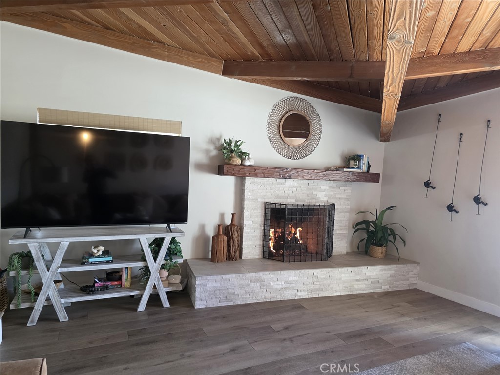 Residential Lease for rent at 1319 S Irena, Redondo Beach CA featuring 3 beds and 2 baths