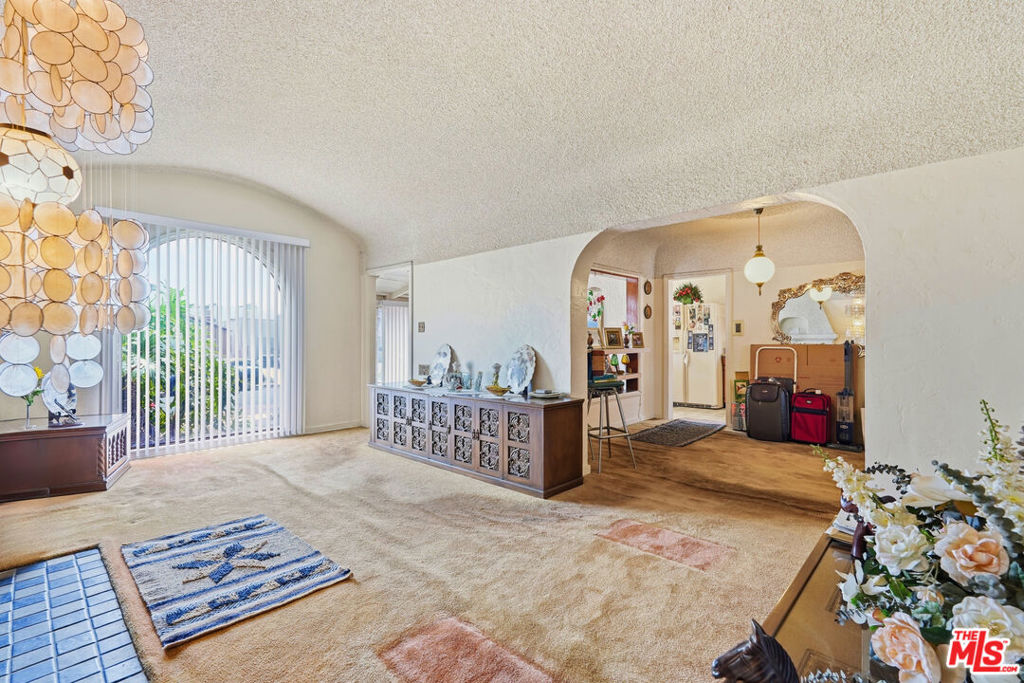 Residential for sale at 7819 Dalton Avenue, Los Angeles CA featuring 3 beds and 1 bath