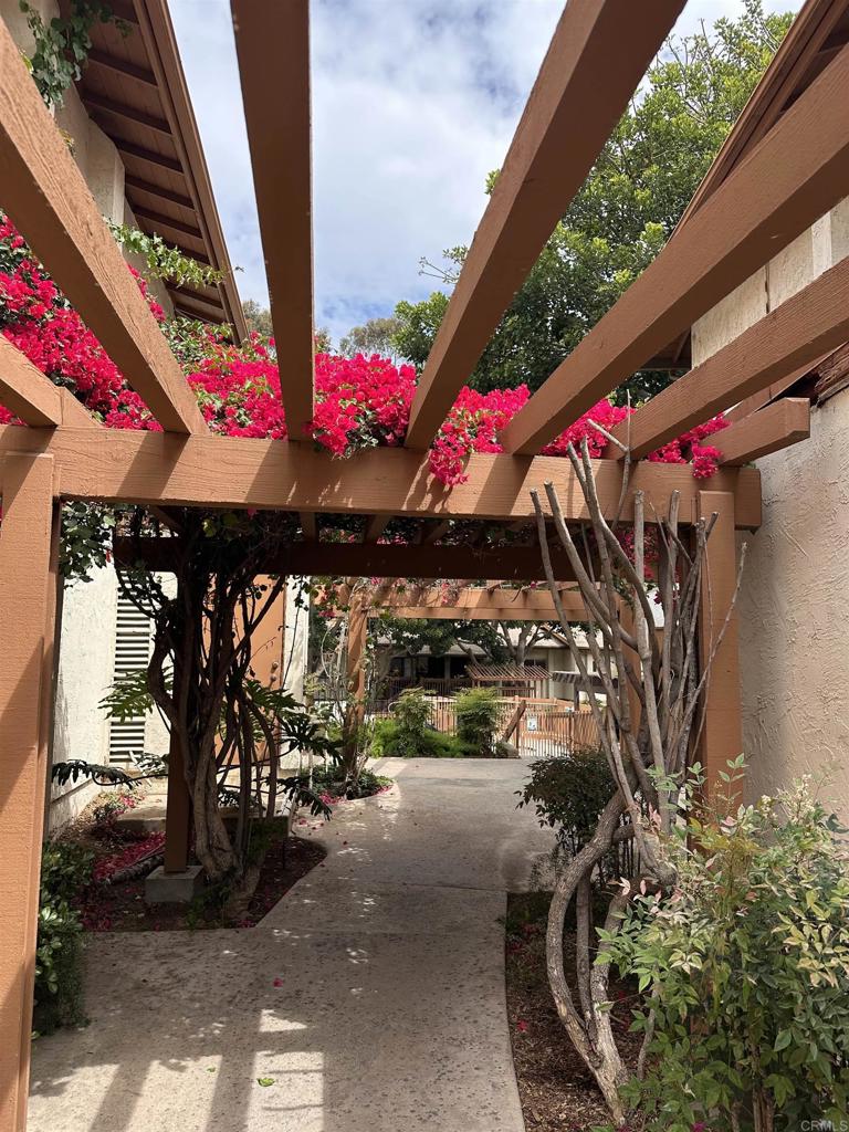 Residential Lease for rent at 6394 Rancho Mission Road, San Diego, San Diego County CA featuring 1 bed and 1 bath