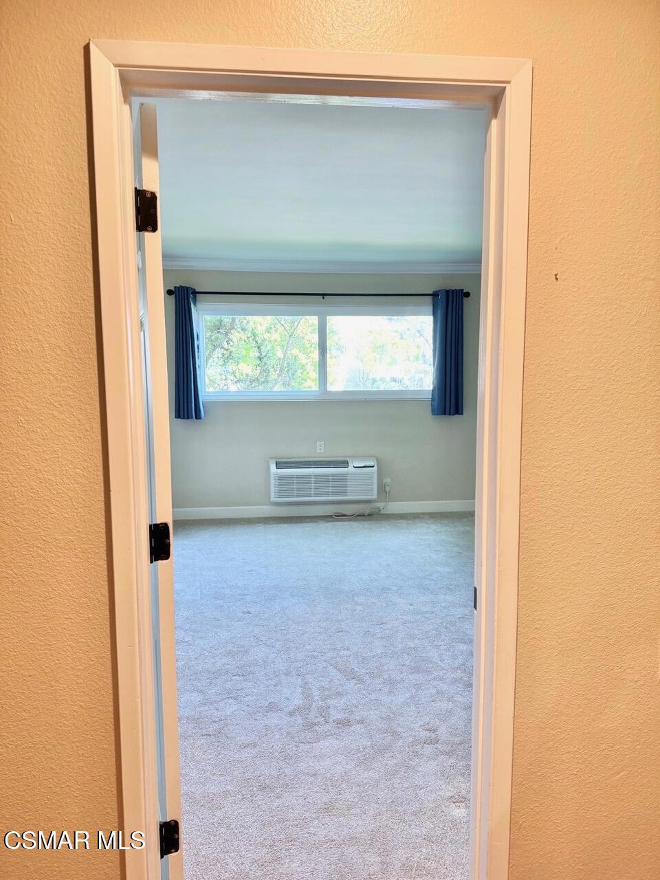 Residential Lease for rent at 2401 Via Mariposa W 1d, Laguna Woods CA featuring 2 beds and 2 baths
