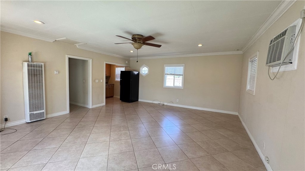 Residential Lease for rent at 911 Genoa Street A, Monrovia CA featuring 1 bed and 1 bath
