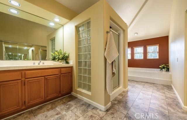 Residential Lease for rent at 45540 Via Jaca, Temecula CA featuring 4 beds and 3 baths