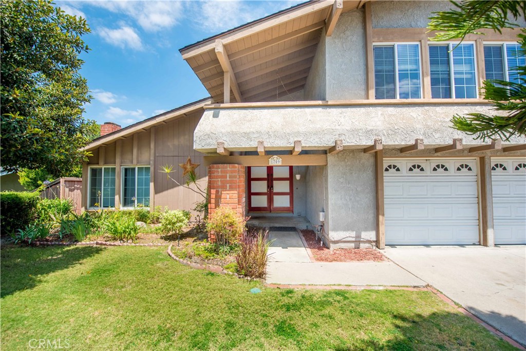 Residential Lease for rent at 1709 Beechwood Avenue, Fullerton CA featuring 5 beds and 3 baths