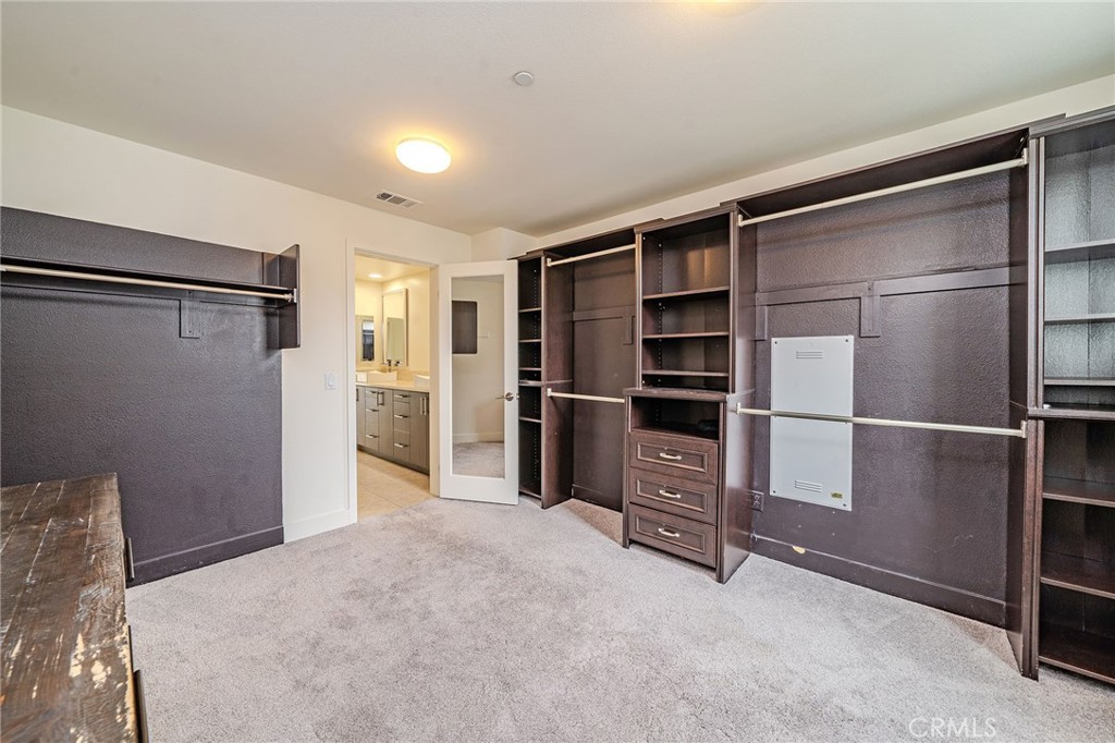 Residential Lease for rent at 248 Rockefeller, Irvine CA featuring 3 beds and 4 baths
