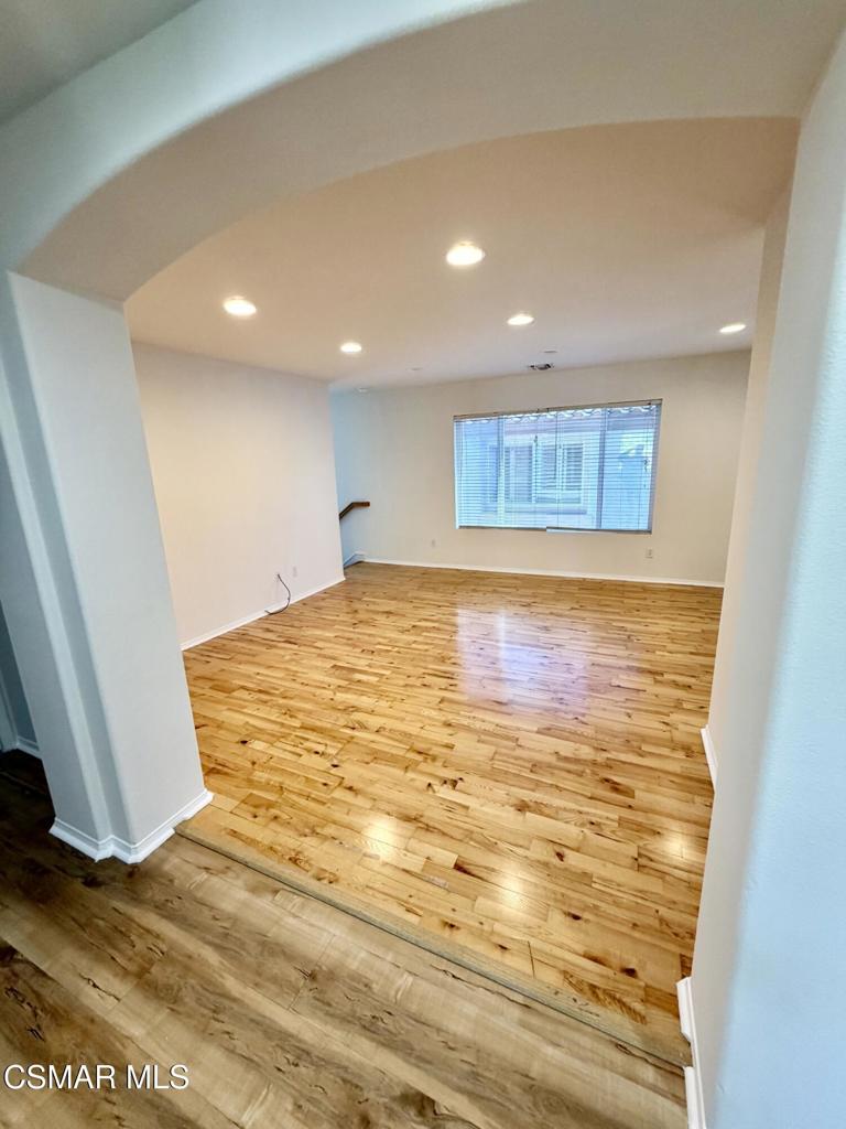 Residential Lease for rent at 2946 Venezia Lane, Thousand Oaks CA featuring 4 beds and 3 baths